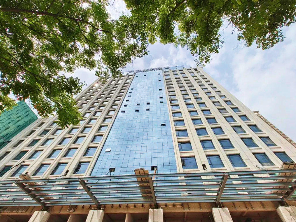 LIUYUAN BUILDING 21580 m2.jpg