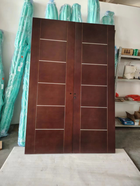​Solid Wood Paint Finished Door​​