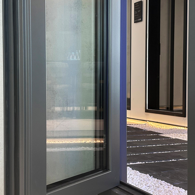 Funas MT52 Thermal Bridge Folding Door