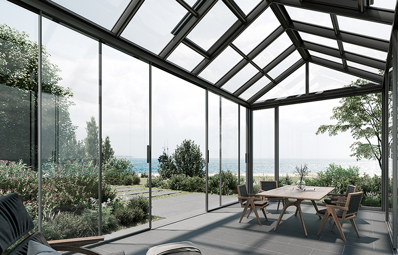 <span style="font-size:18px;"><strong>Sunroom interior</strong></span>